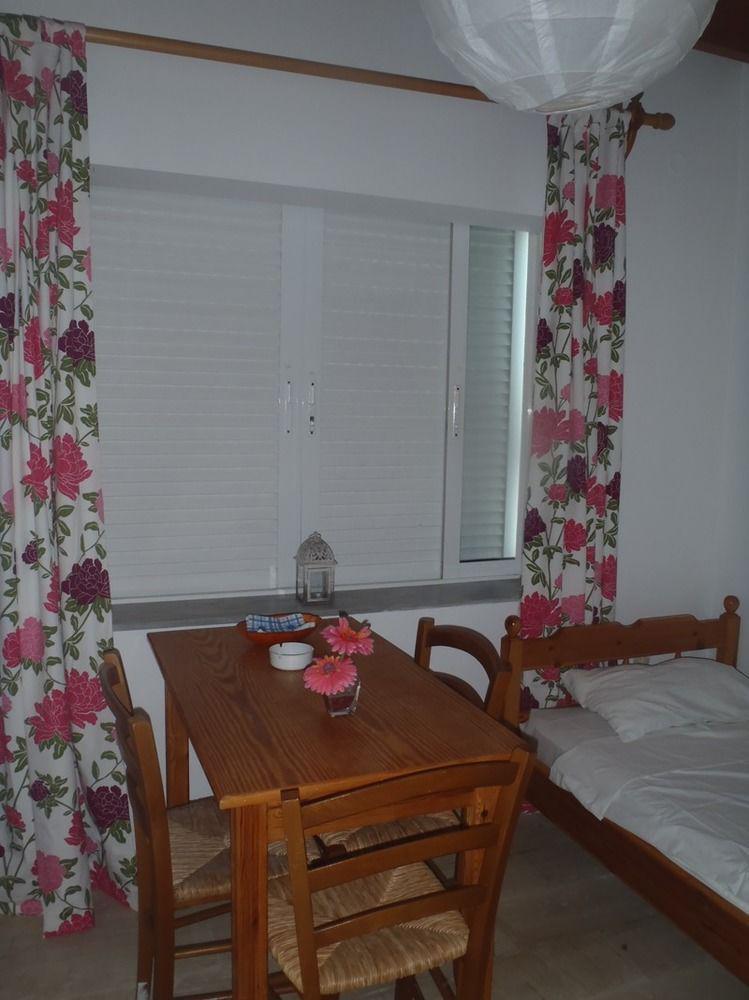 Sea Shell Apartments Pirgos Psilonerou المظهر الخارجي الصورة